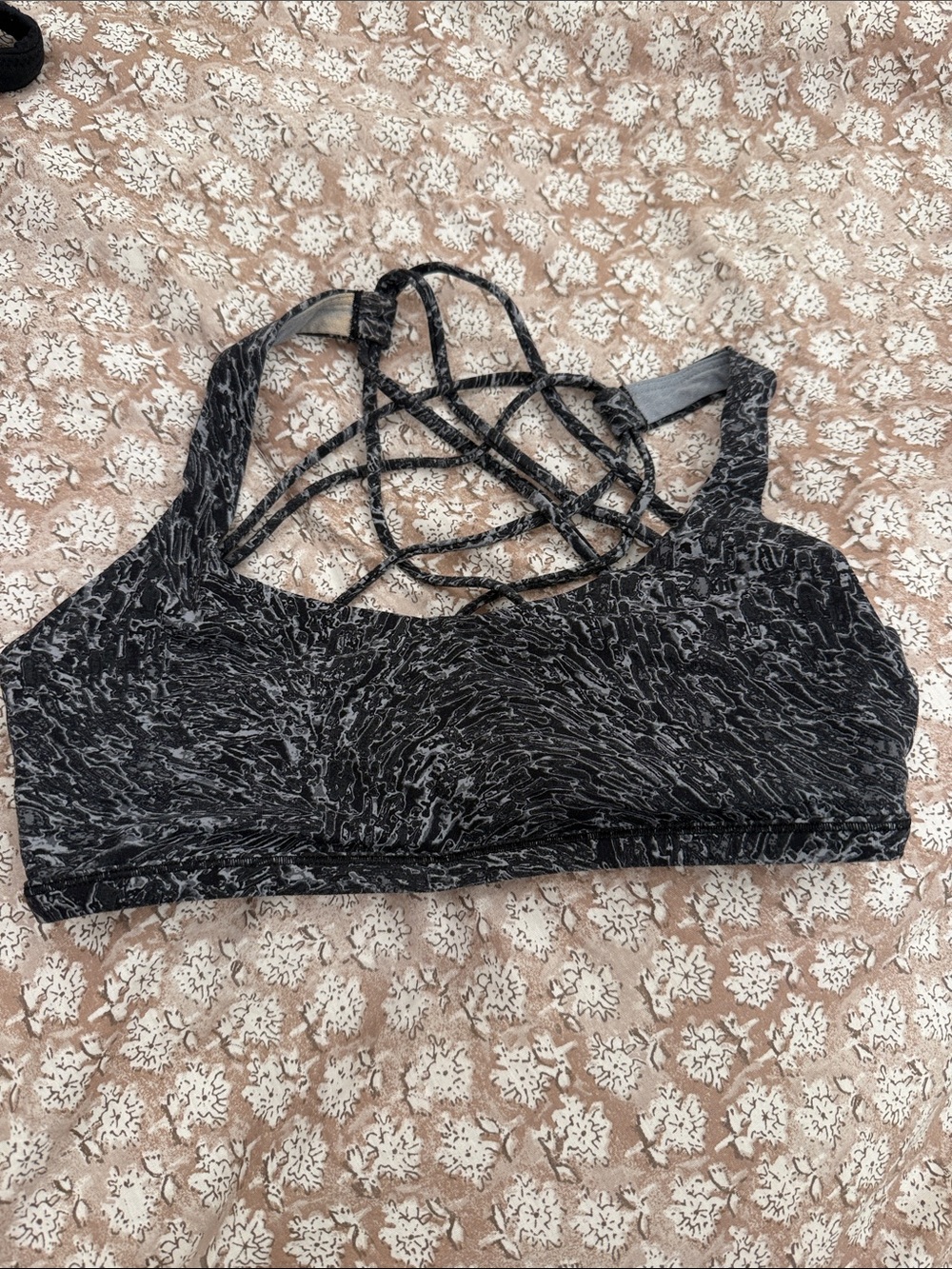 lululemon athletica Black & Gray Patterned Strappy Sports Bra